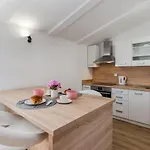Marija Διαμέρισμα Πόρετς